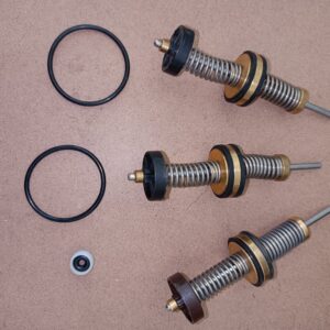 Molle per valvola deviatrice per caldaie Vaillant VMW, nuove, 3 pezzi con 2 Oring, come da foto.