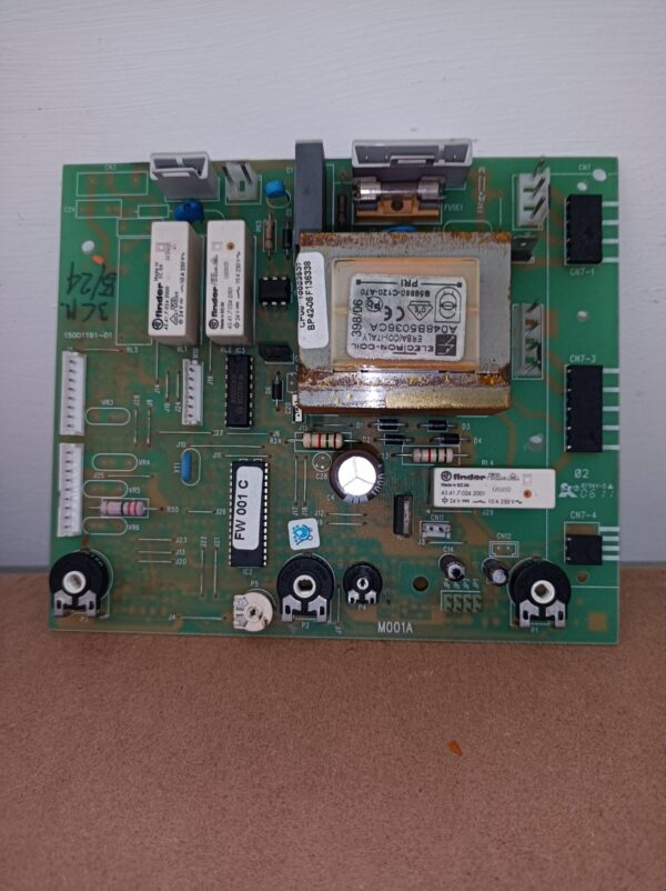 Scheda elettronica gestione CP08 per caldaie Beretta e Riello, R10023537, rigenerata. - immagine 2