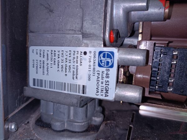 Valvola gas Sigma 848 0063AS483, usata, per caldaie Beretta, Junkers/Bosch e altre.