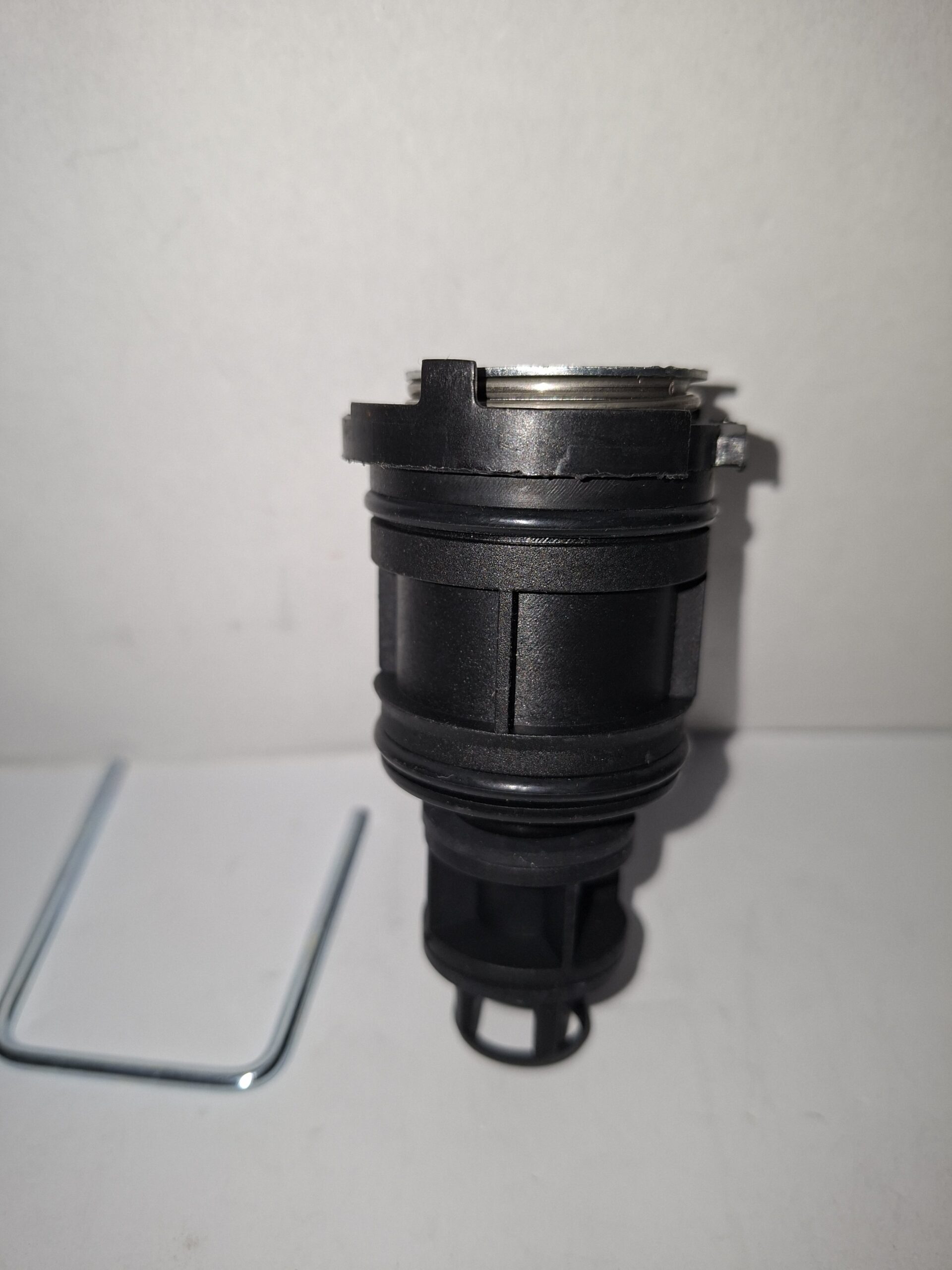 CARTUCCIA VALVOLA 3 VIE CALDAIA BERETTA 20043594 RIELLO 4R001062, compatibile, nuova. 2 CARTUCCIA VALVOLA 3 VIE CALDAIA BERETTA 20043594 RIELLO 4R001062, compatibile, nuova. - immagine 2